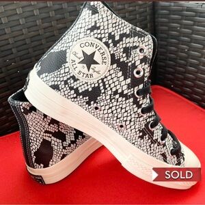 Converse Chuck 70 High Top Sneakers 
Snake print.